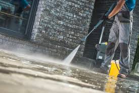 Commercial-pressure-washing