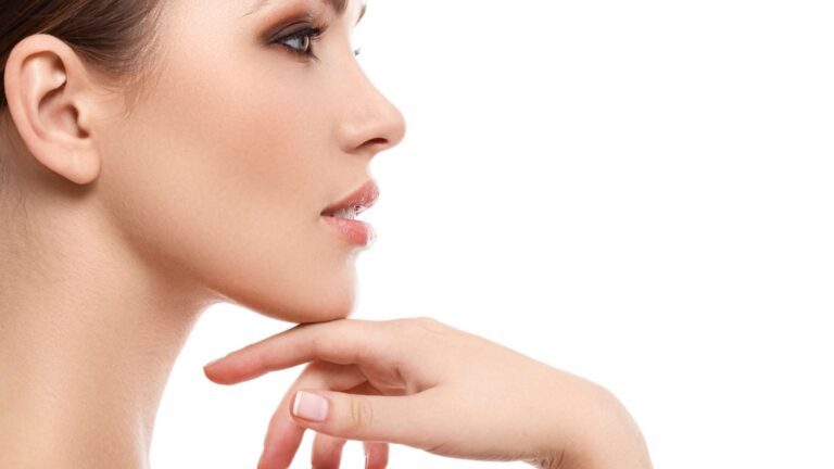 Face-Thinning-Treatment-in-delhi