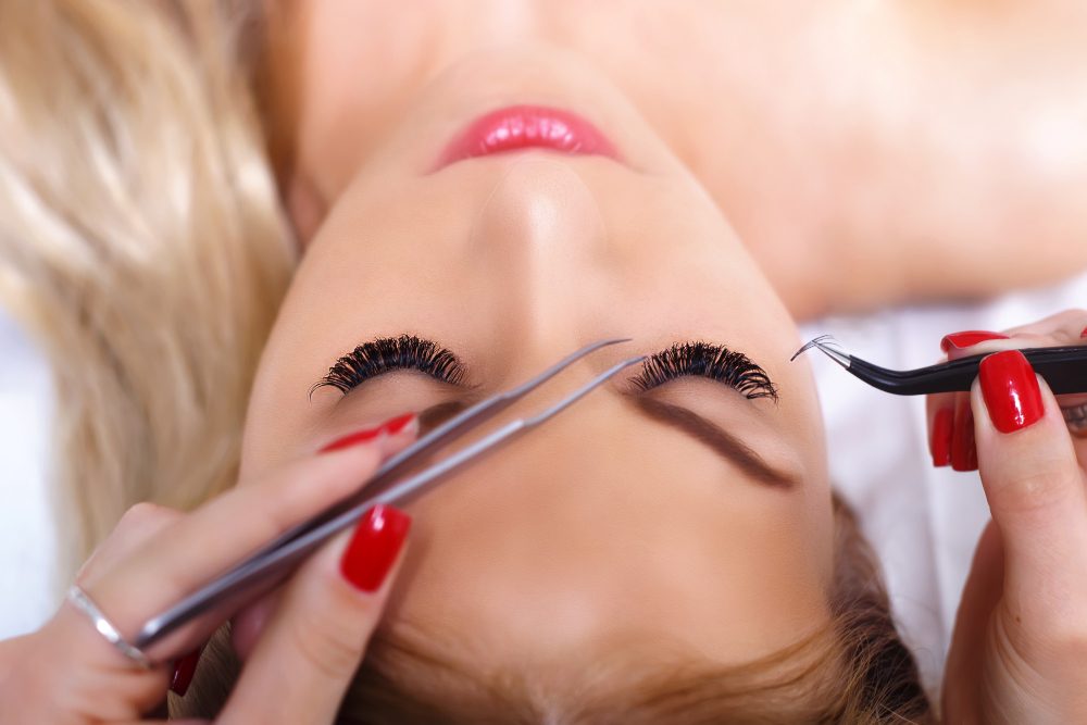 Eyelash Extension Services at LvxBeauty for Stunning Eyes