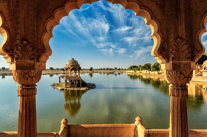 Explore the Deep Heritage and Beauty: Best Places to Visit in Rajasthan